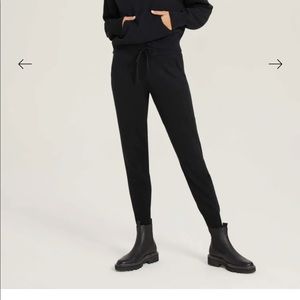 *NWT* Something Navy Cashmere Blend Joggers Black